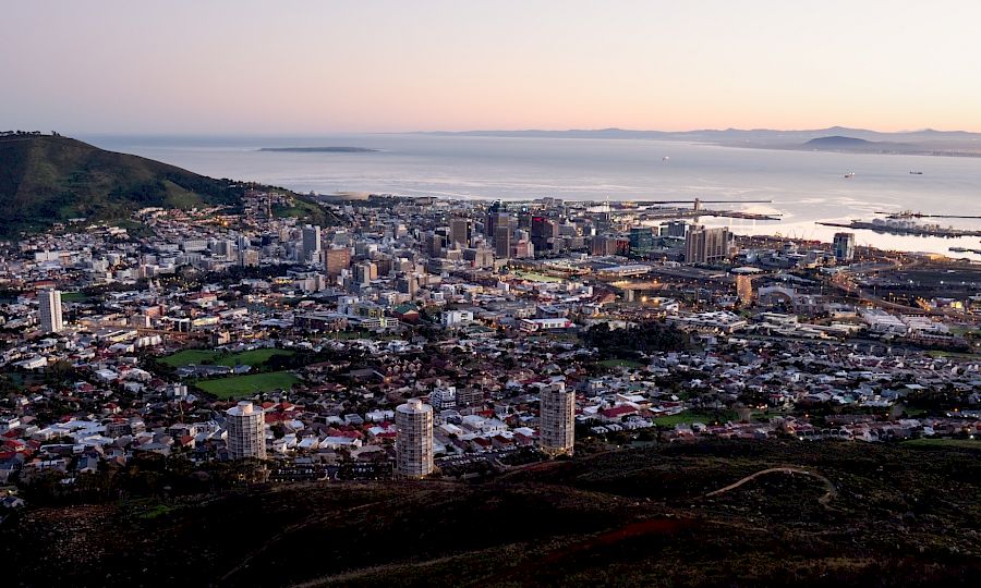 cape-town-city-bowl-3545921.900x540.jpg