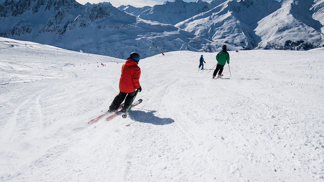 Gallery School Ski Trips to France - 08