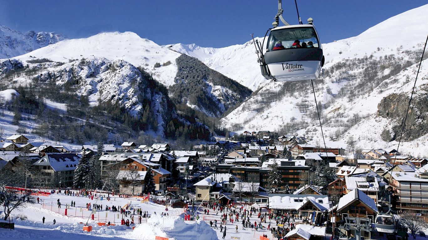 Gallery School Ski Trips to France - 01