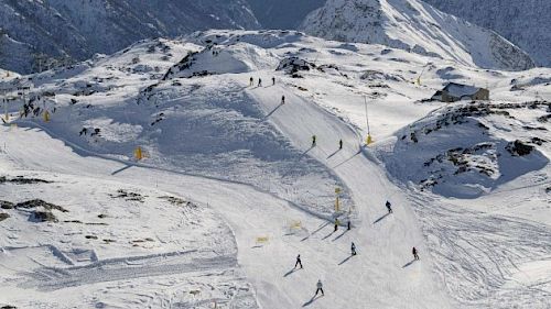 Gallery School Ski Trips to Italy - 03