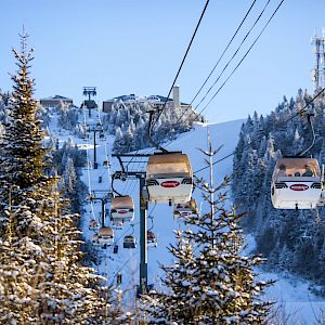 Offer A truly French-Canadian skiing adventure in the Laurentian Mountains