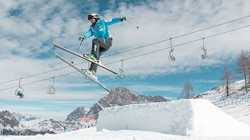 Gallery School Ski Trips to Italy - 02