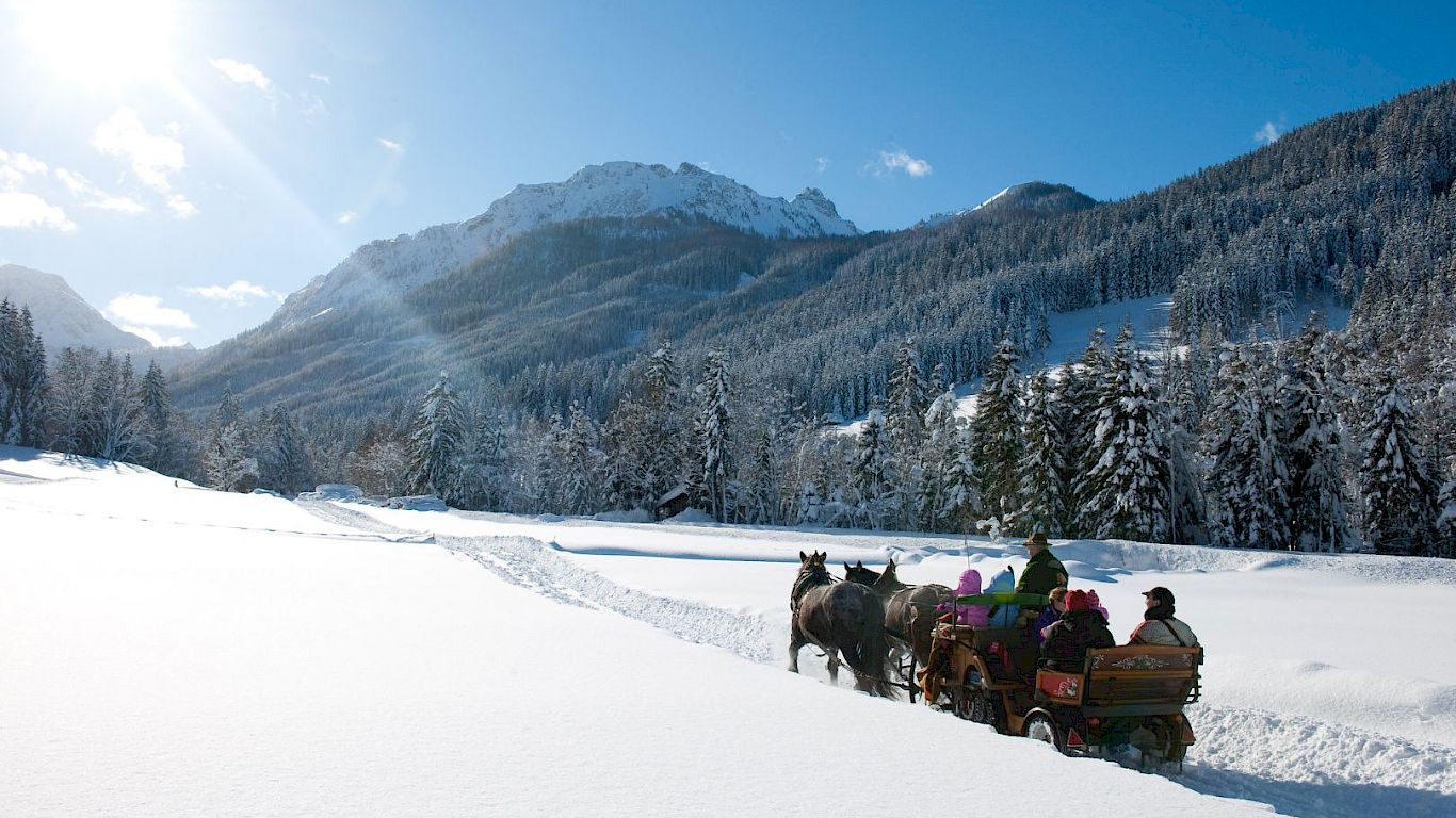 Gallery School Ski Trips to Austria - 02