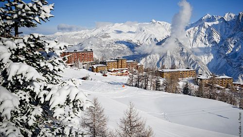 Gallery School Ski Trips to France - 06