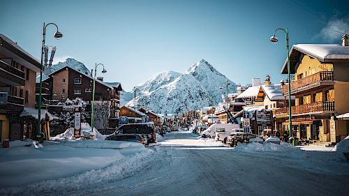 Gallery School Ski Trips to France - 05